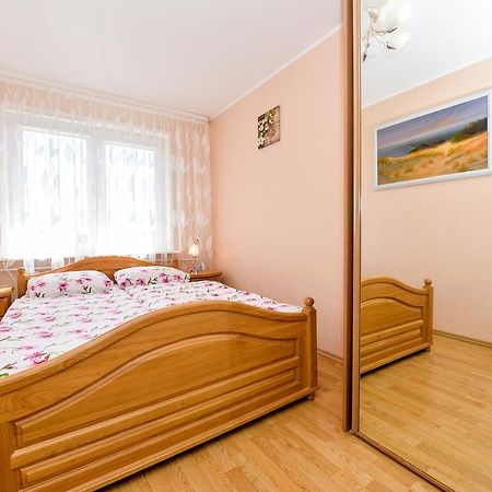 Guesthouse "Nakvyne Pas Zveja" Nagliu Street Nida Exteriör bild